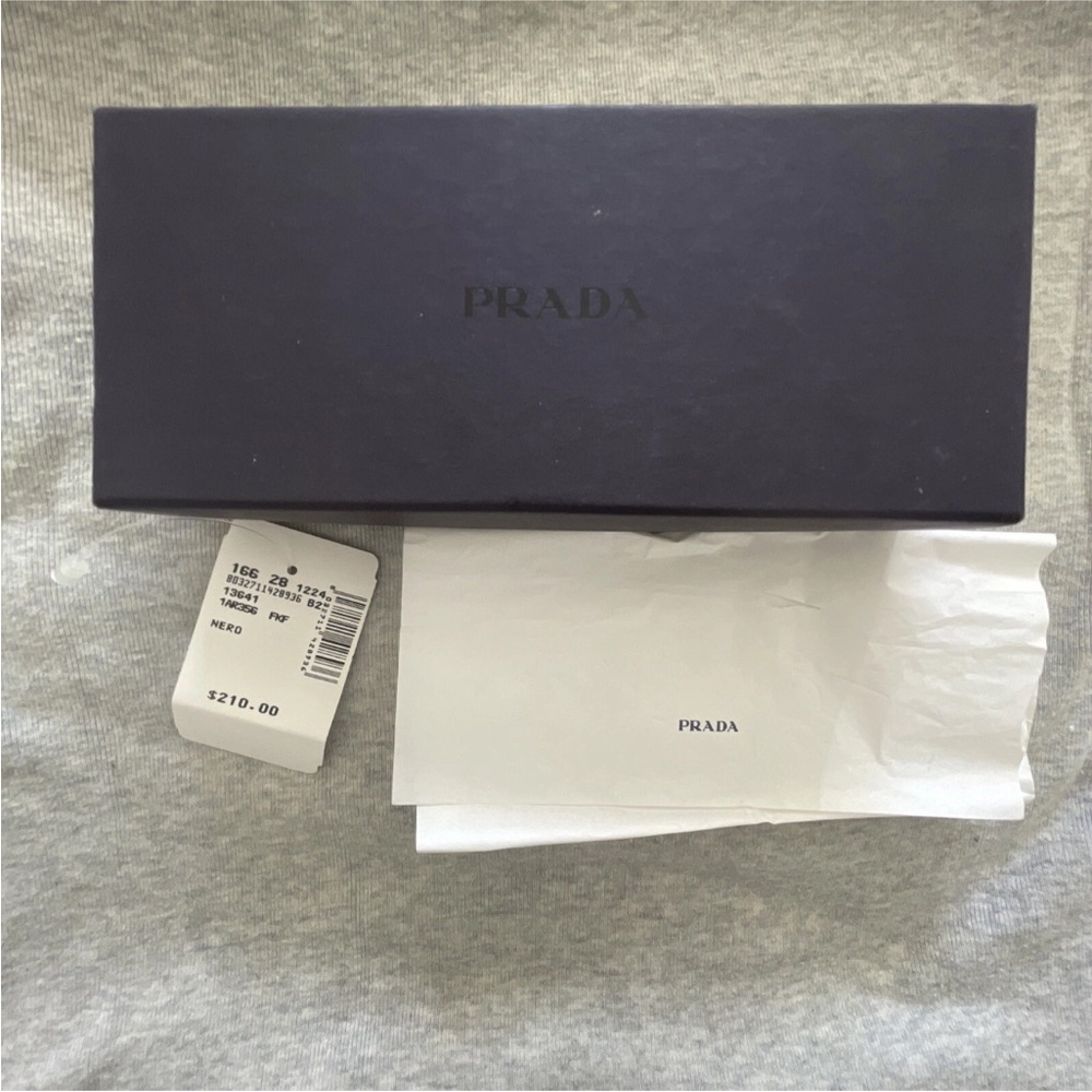 Prada gift box 7” x 3"x 2” EUC Logo Tissue Paper Navy Black